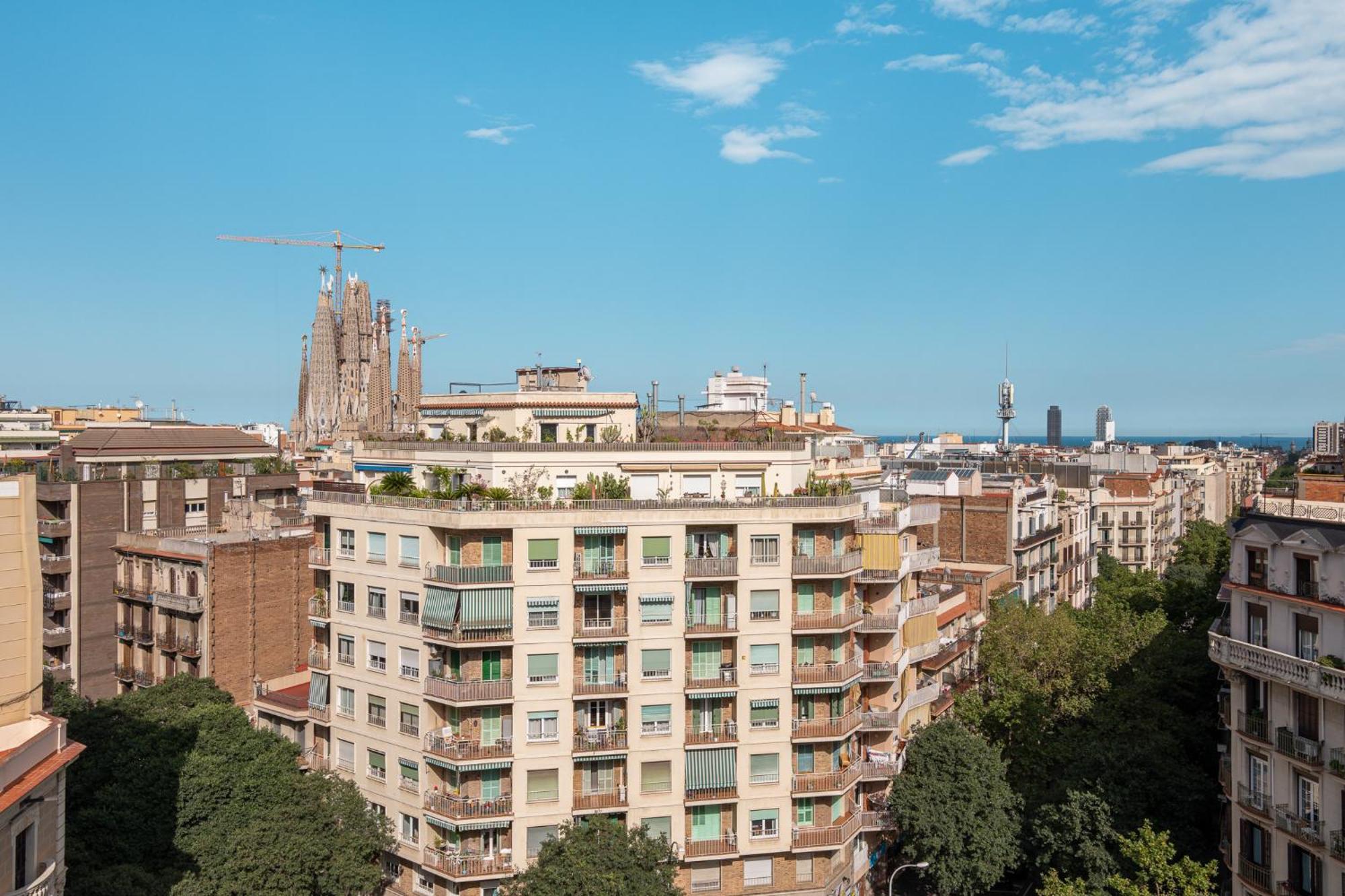 Sagrada Familia By Olala Homes *