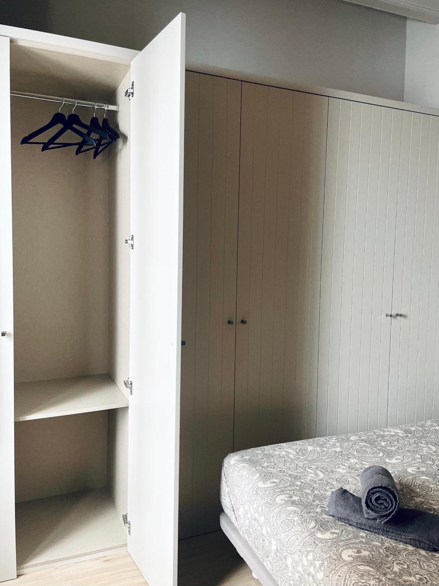 Gasthof Triple With Private Bathroom In Gothic