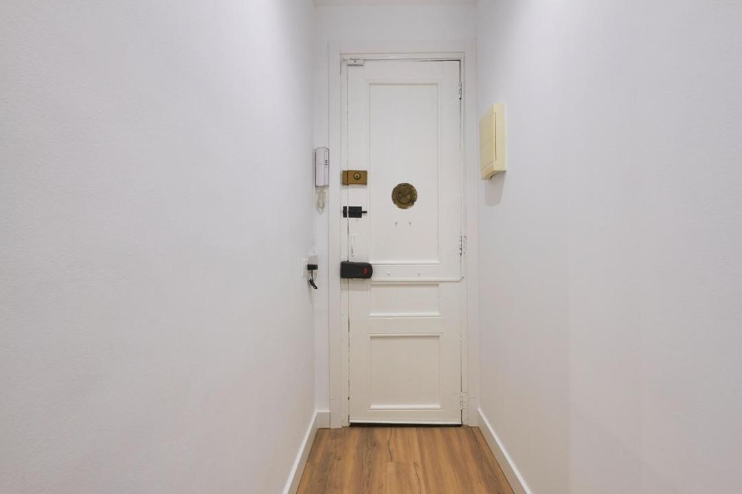 Ro Lively And Bright Apartment Next To Blai St Apartment *