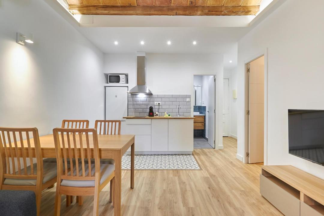 Ro Lively And Bright Apartment Next To Blai St * Barcelona