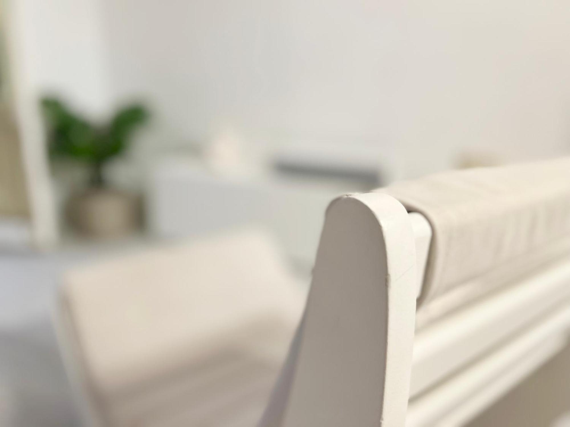 White Appartement *