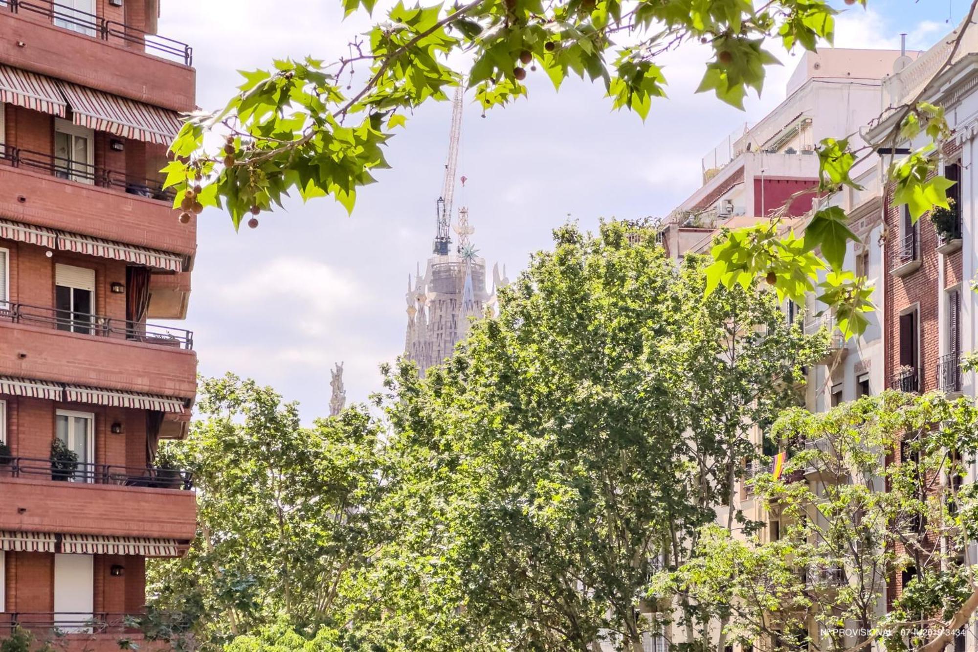 Sagrada Familia 360 *