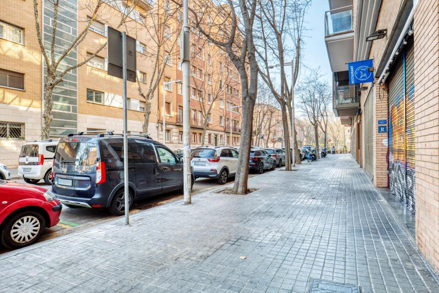 Blueground La Olimpica D Poblenou Balcony Bcn-78 Appartement *