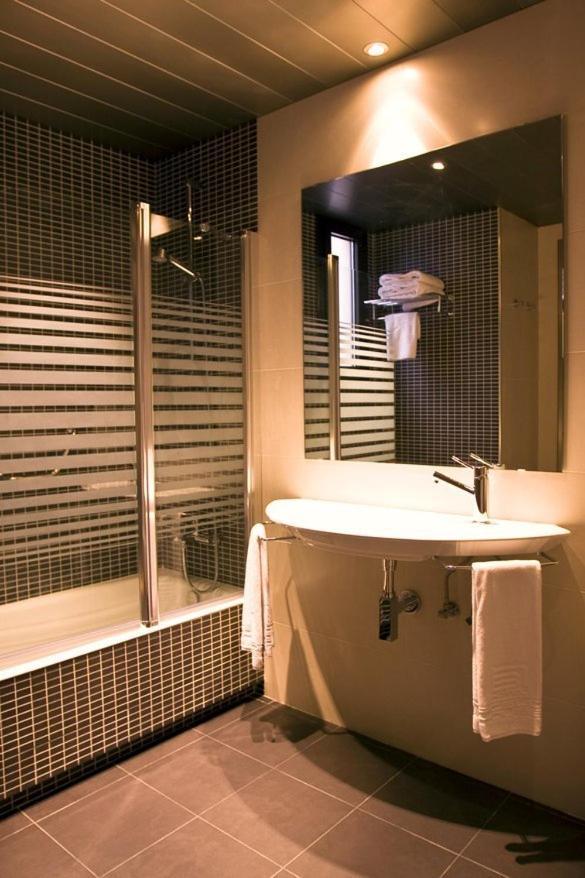 Hotel House 3*