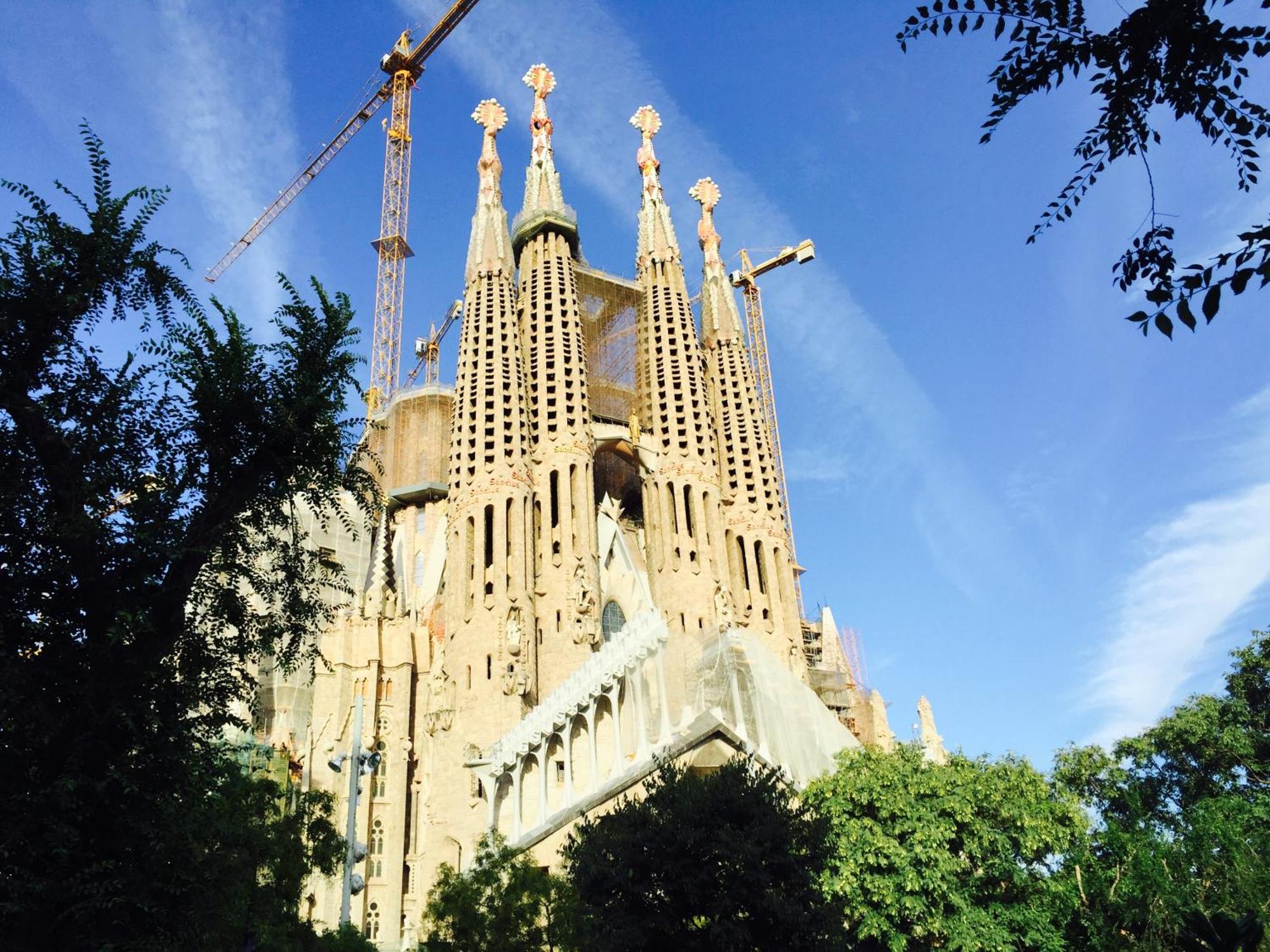 Bright Sagrada Familia Barcelone