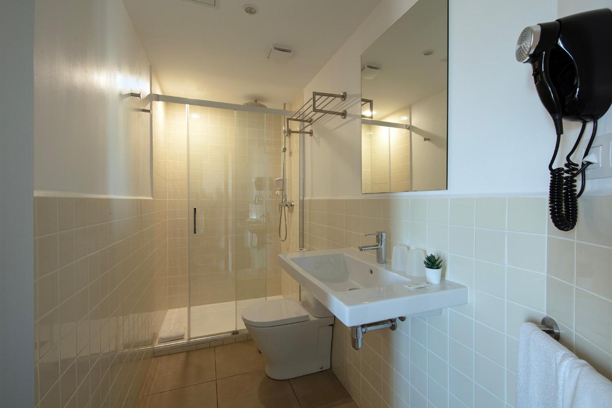 Guest house Som Nit Port Vell Barcelona