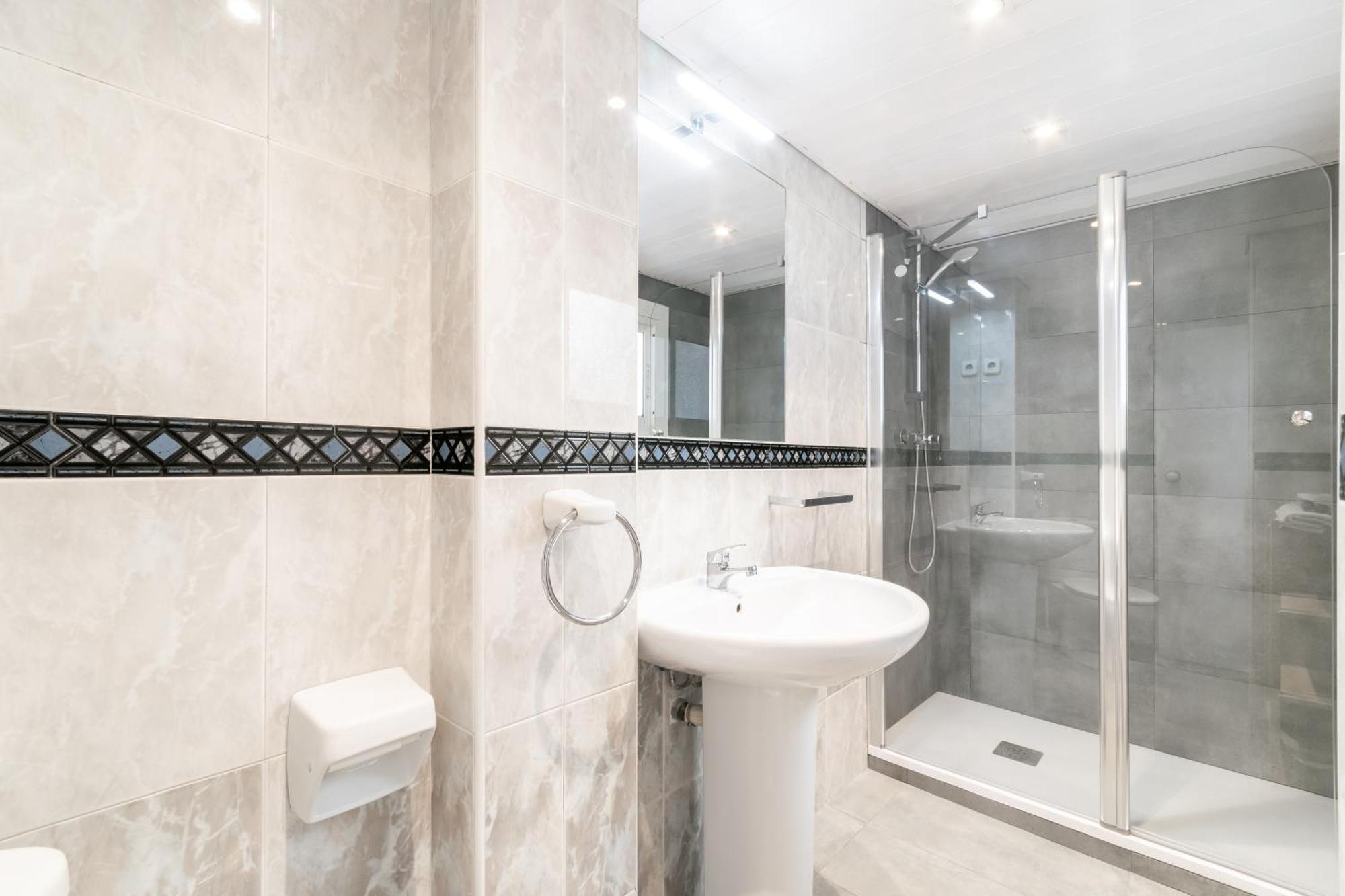 Charming Gem In Poble Sec