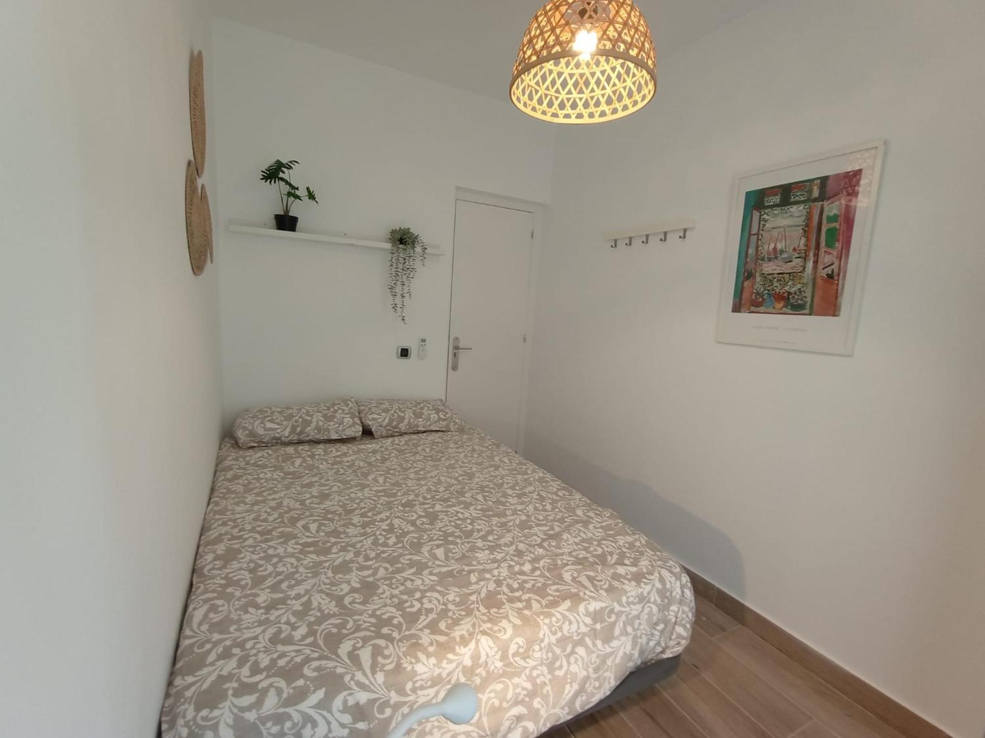Apartment Born *