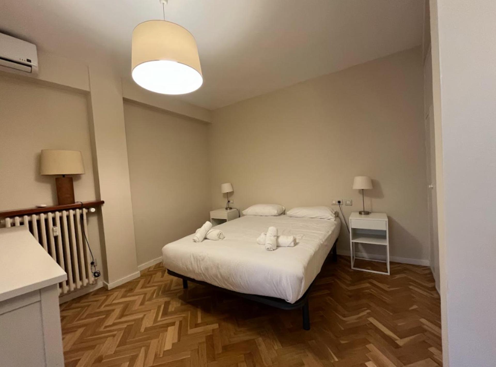 Apartment Balmes - Atico Con Terraza En Sant Gervasi *