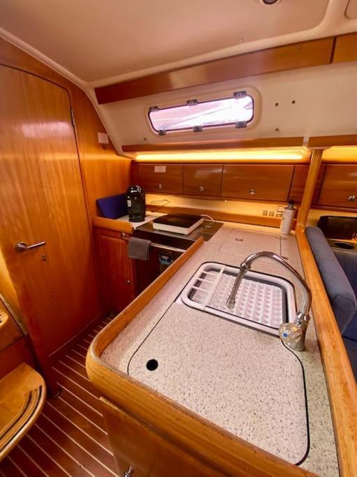 - Wind - Comodo Velero En *