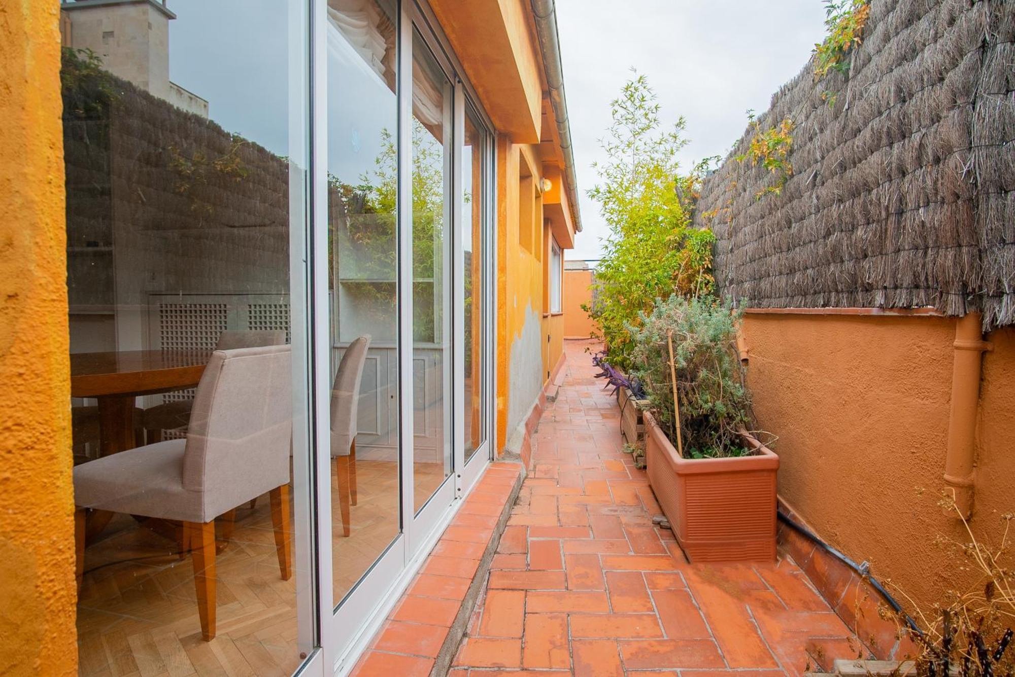 Balmes - Atico Con Terraza En Sant Gervasi Apartment *