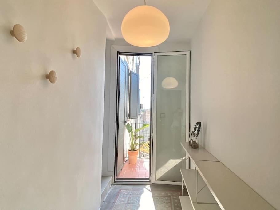 Lively 1 Bdr With Private Terrace Born Appartement
