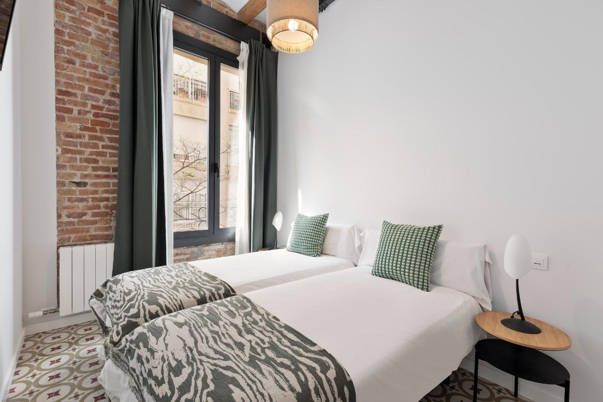Poble Sec Charming Apartment *