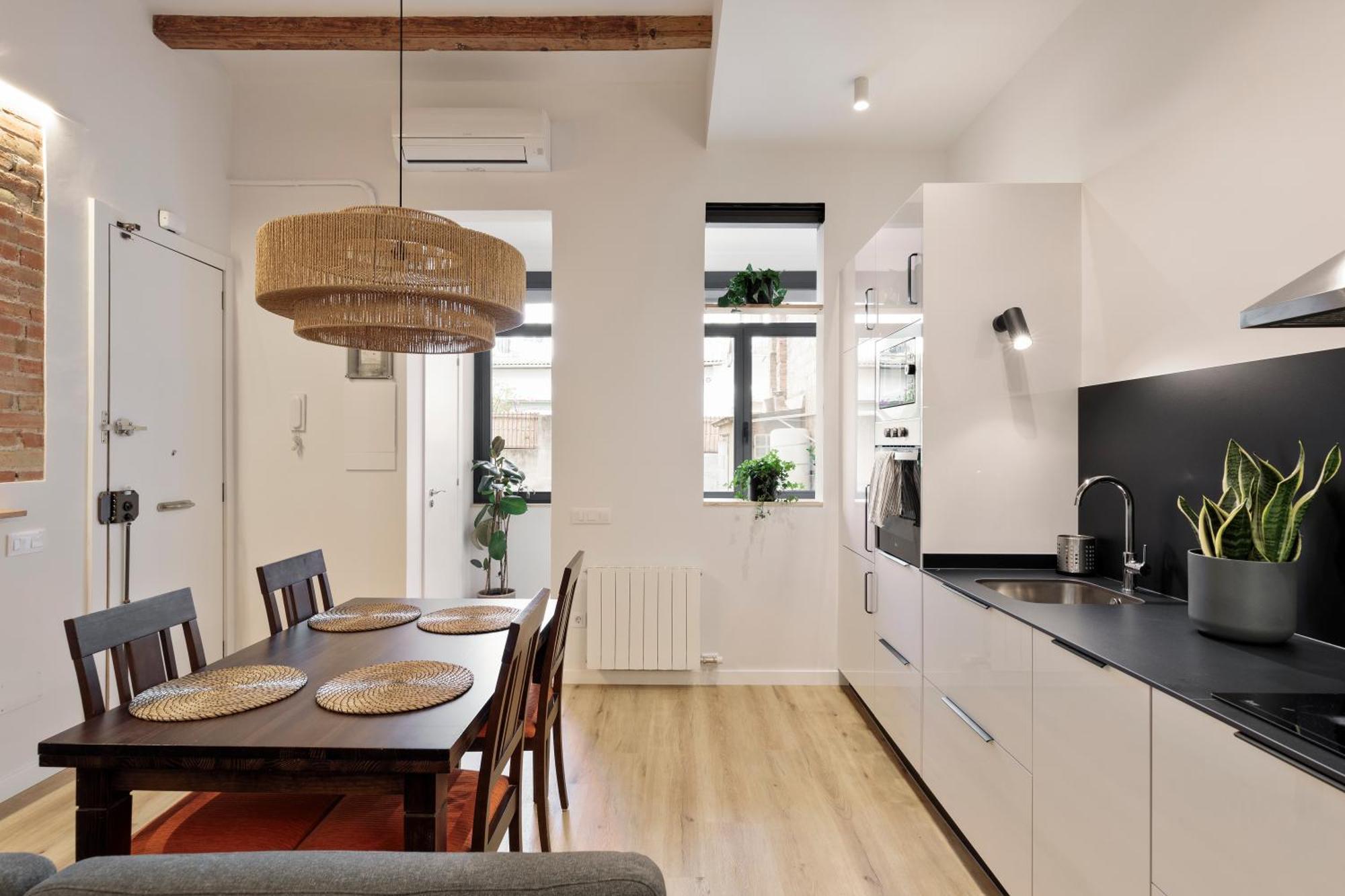 Apartment Poble Sec Charming Apartment