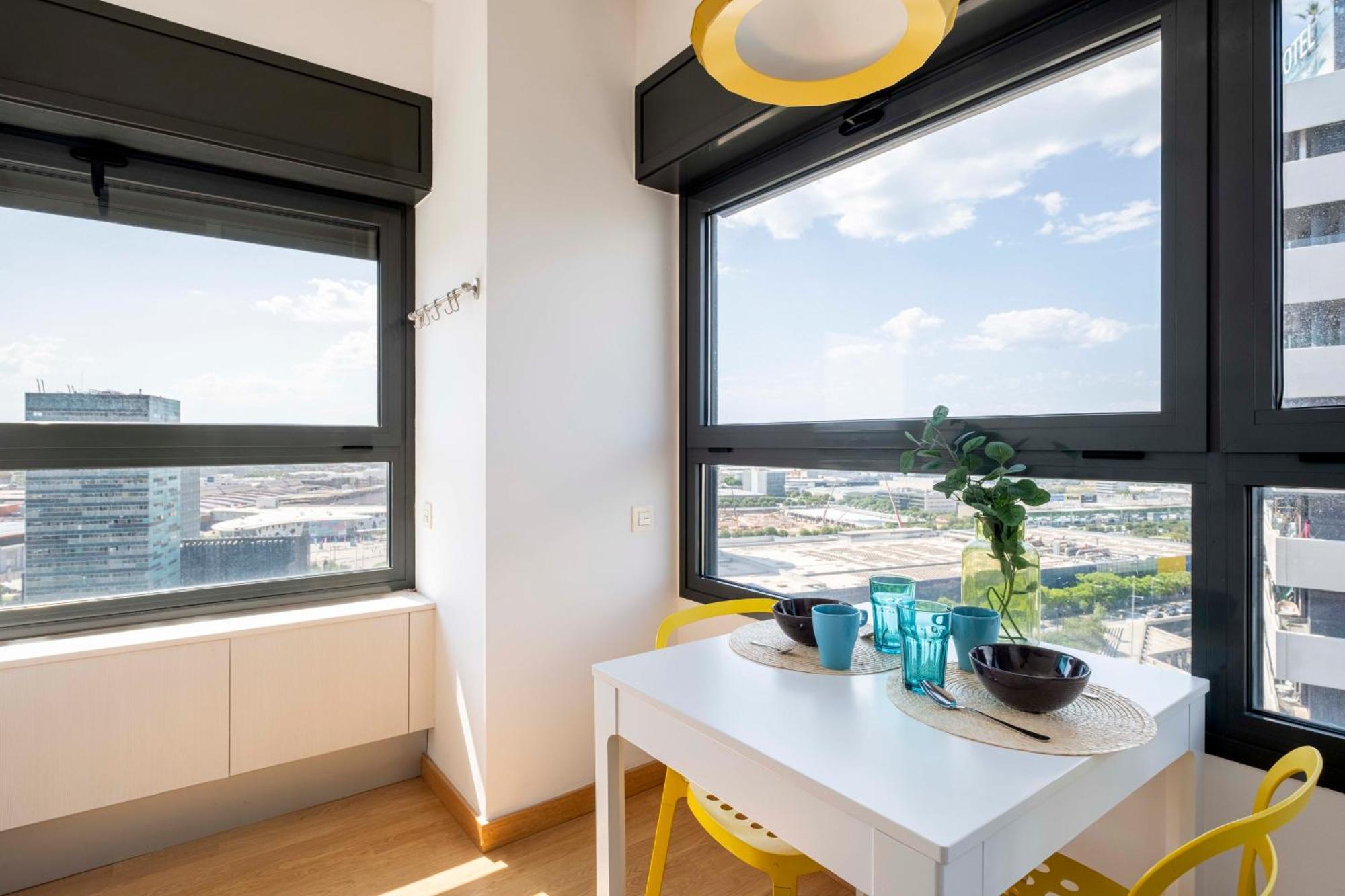 Amazing Fira And 15' From Bcn Center With Pool *