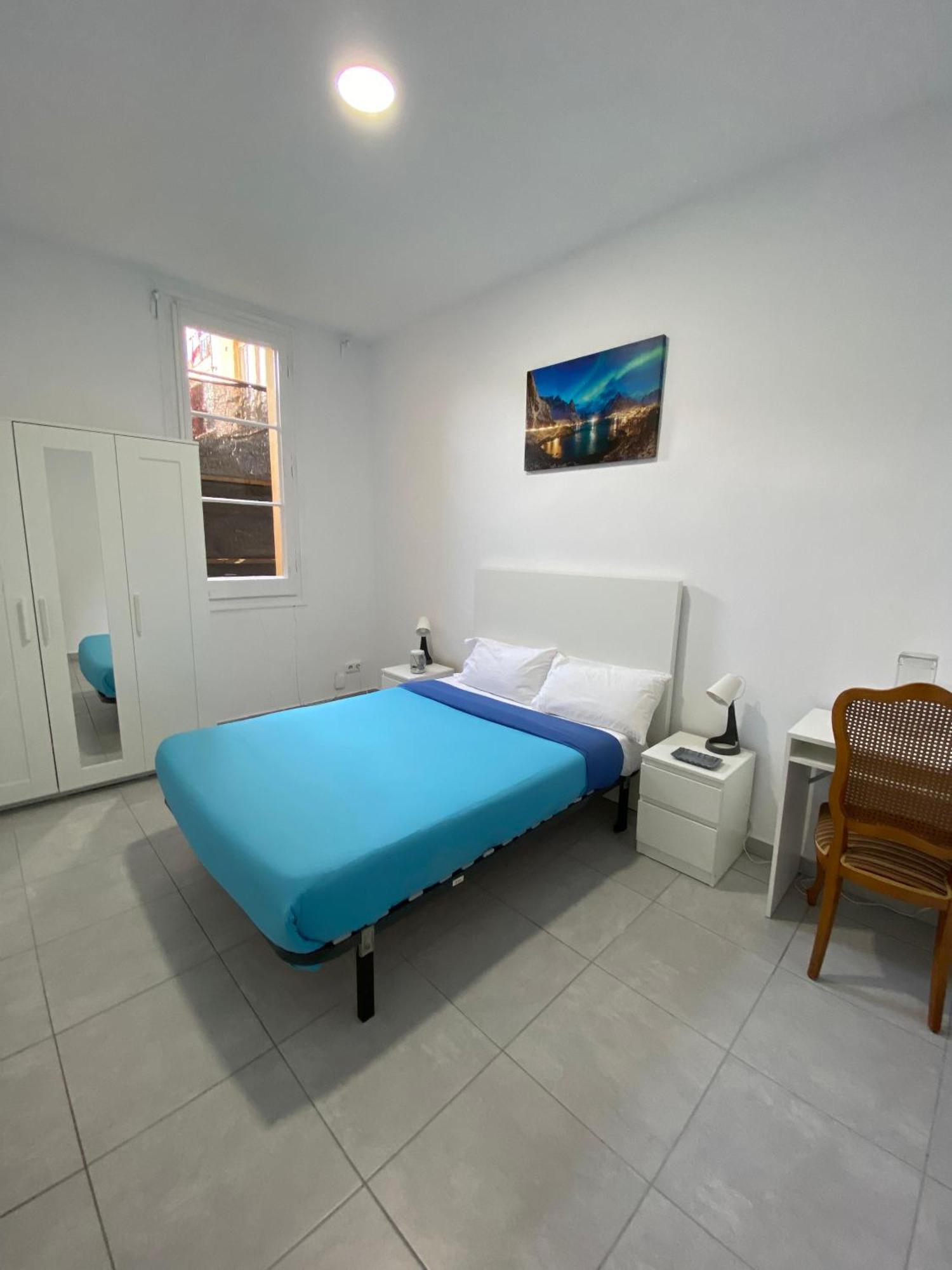 Habitacion Para Tu Estadia Corta En Bcn Apartamento *
