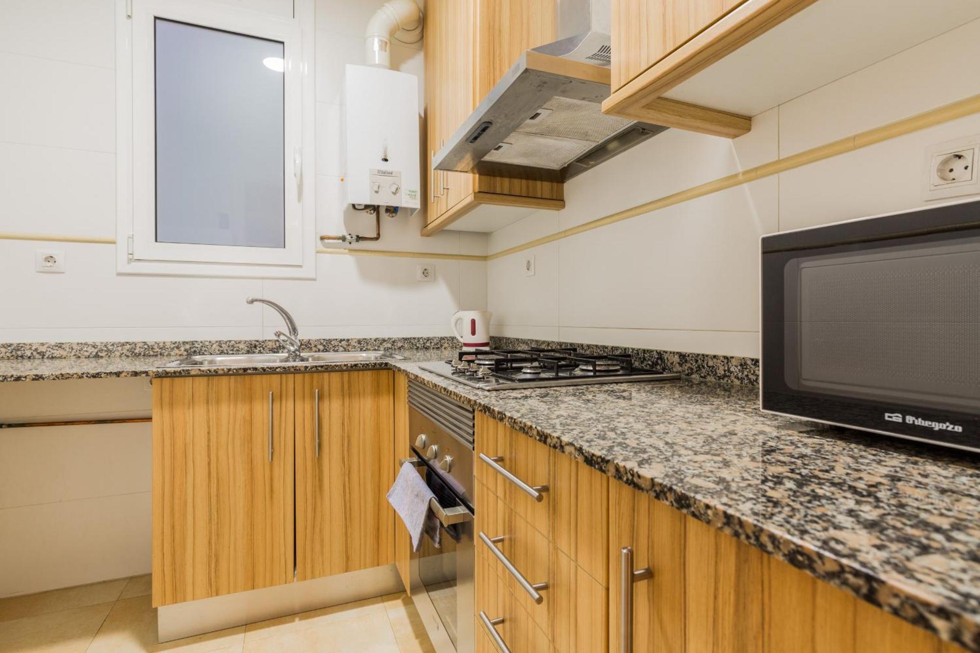 The Family Host - Lost Garden Ciutadella Park Apartment