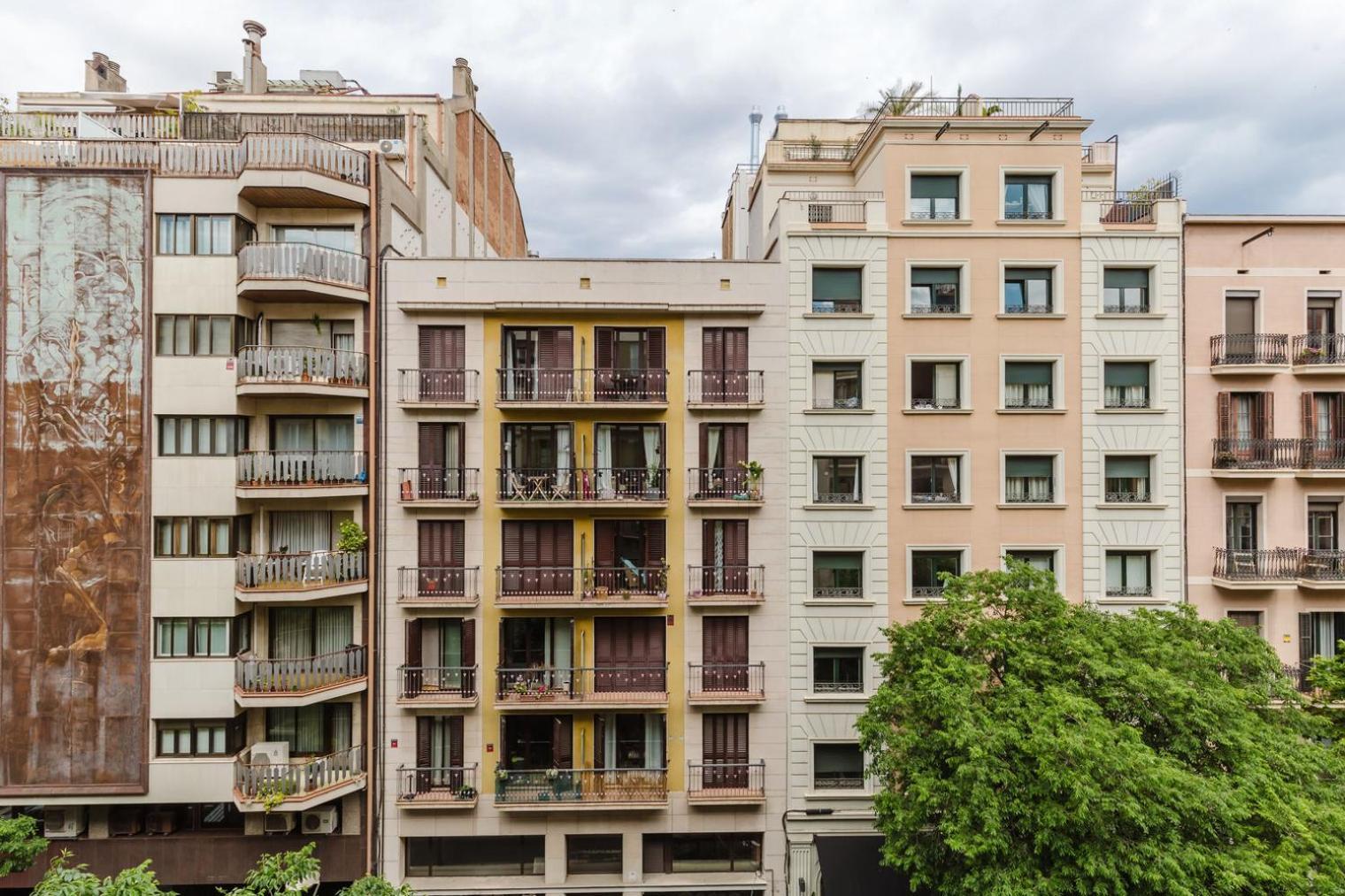 Blueground Antiga Esq De Leixample Balcony Bcn-136 Appartement *