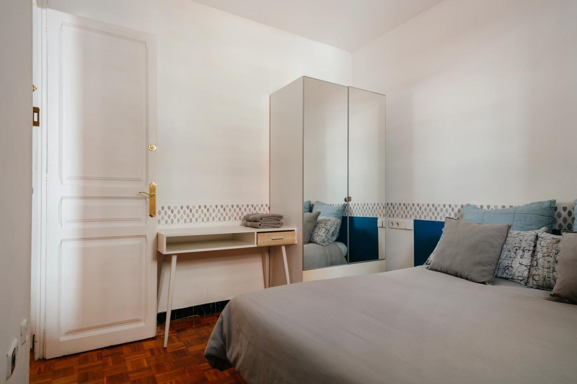 Nice Apartment *