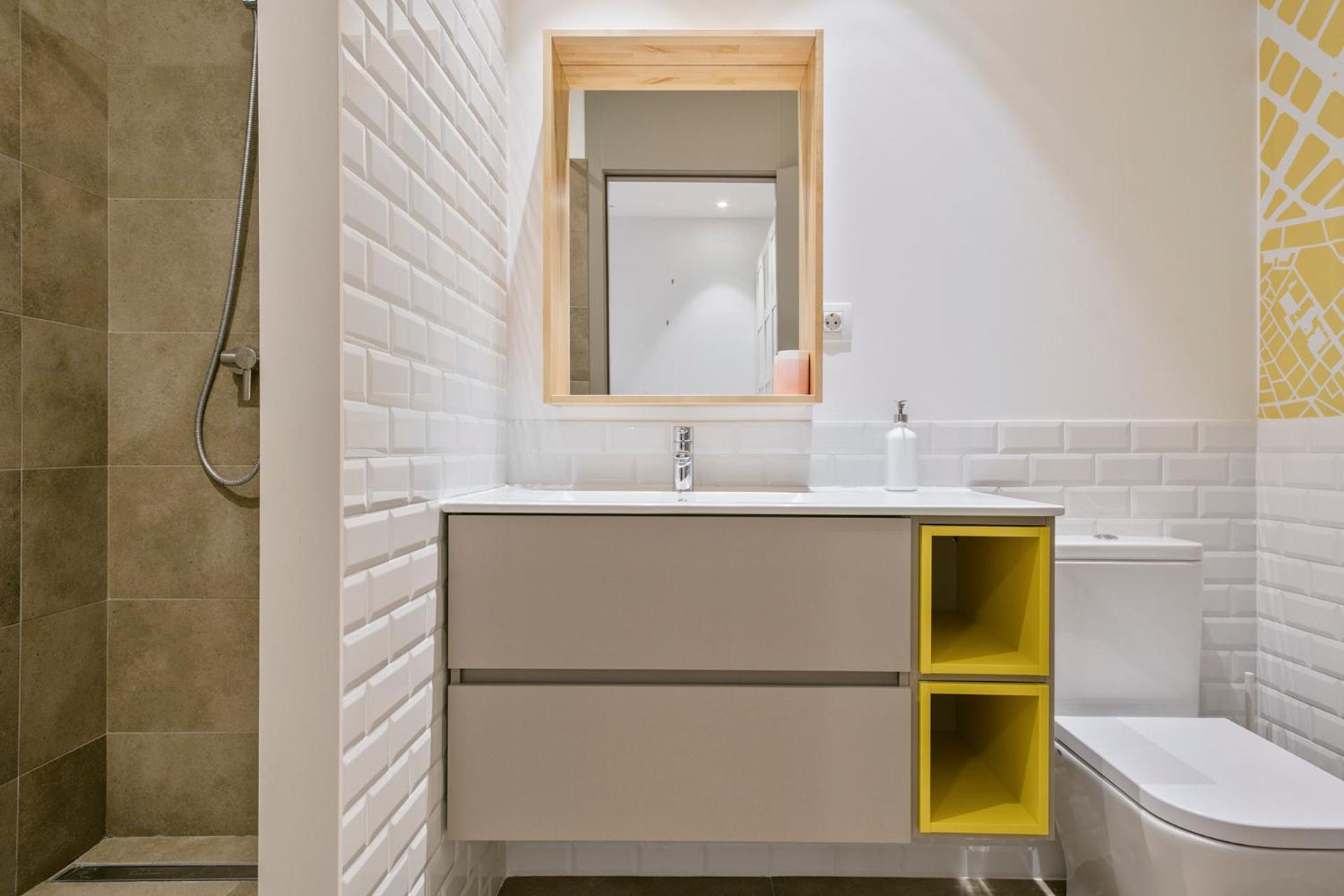 Ola Living Balmes * Barcelona