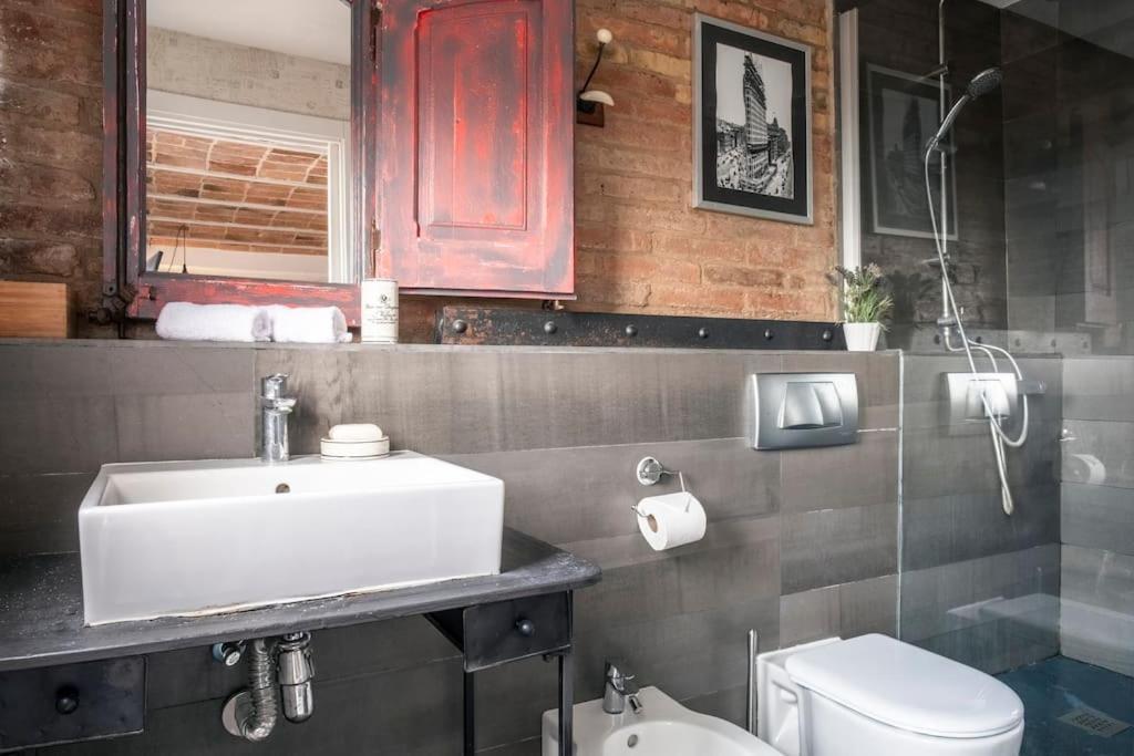 Cozy Penthouse With Private Rooftop Terrace Barcelone
