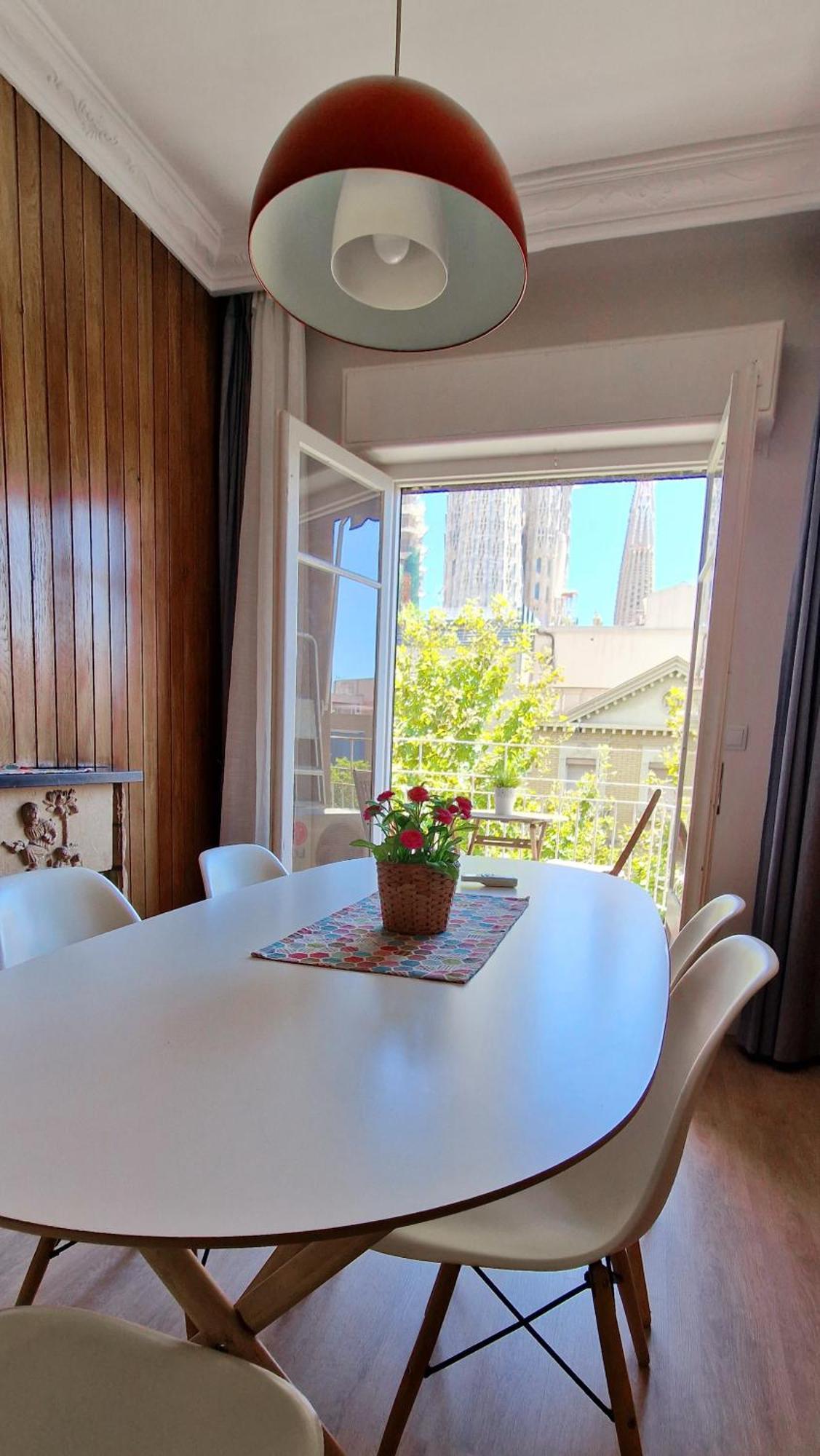 Apartamento Barcelona4seasons - Sagrada Familia *