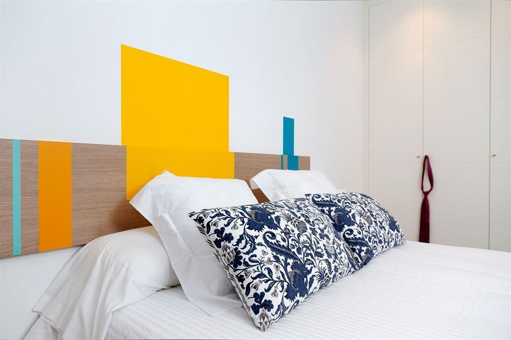 Feelathome Plaza * Barcelona