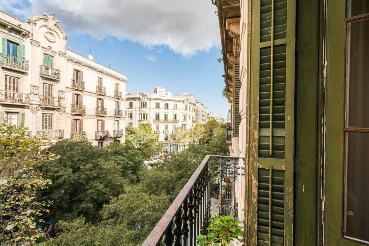 Appartement Lovely 6 Bedroom Flat In L'eixample Barcelone