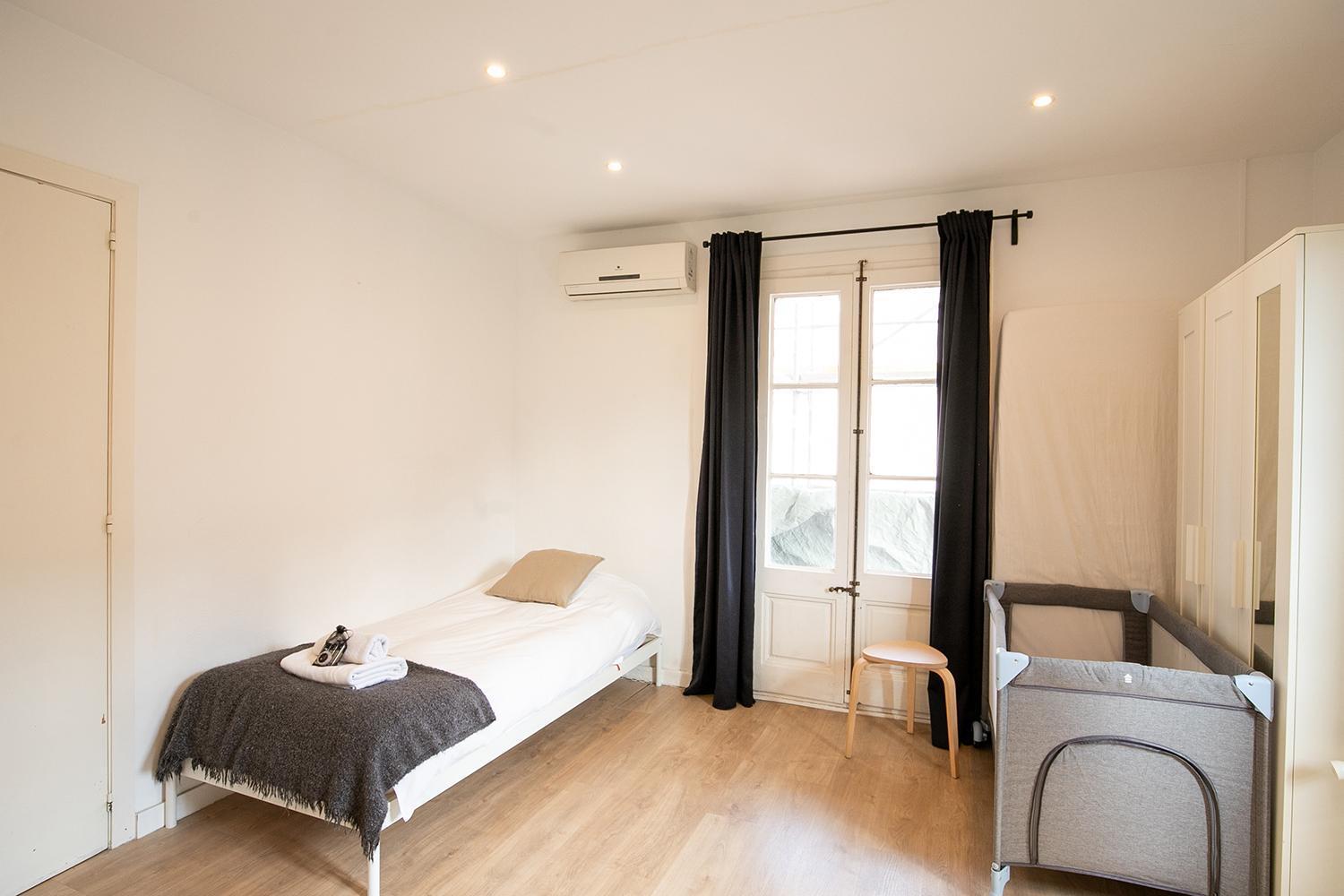 Apartamento Beautiful With Terrace In Barcelona