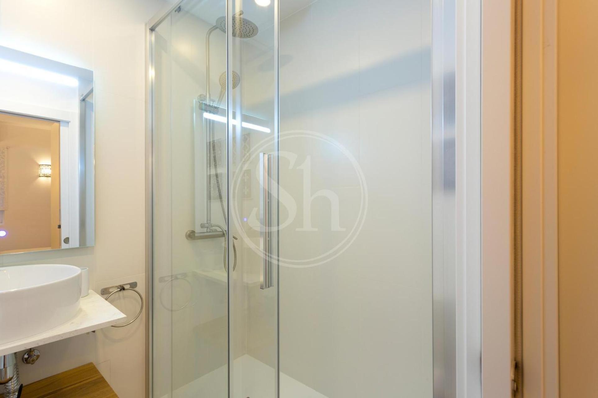 Apartment Cerca De Sagrada Familia *