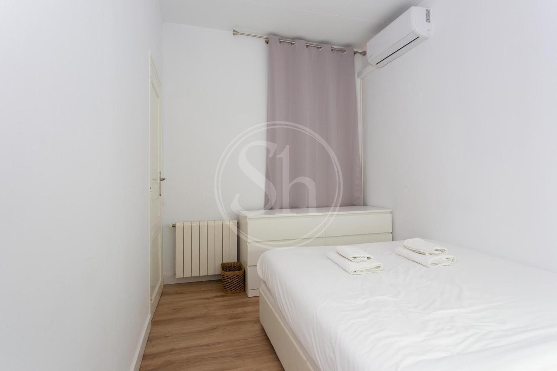 Modern Flat Near Sagrada Familia Barcelona