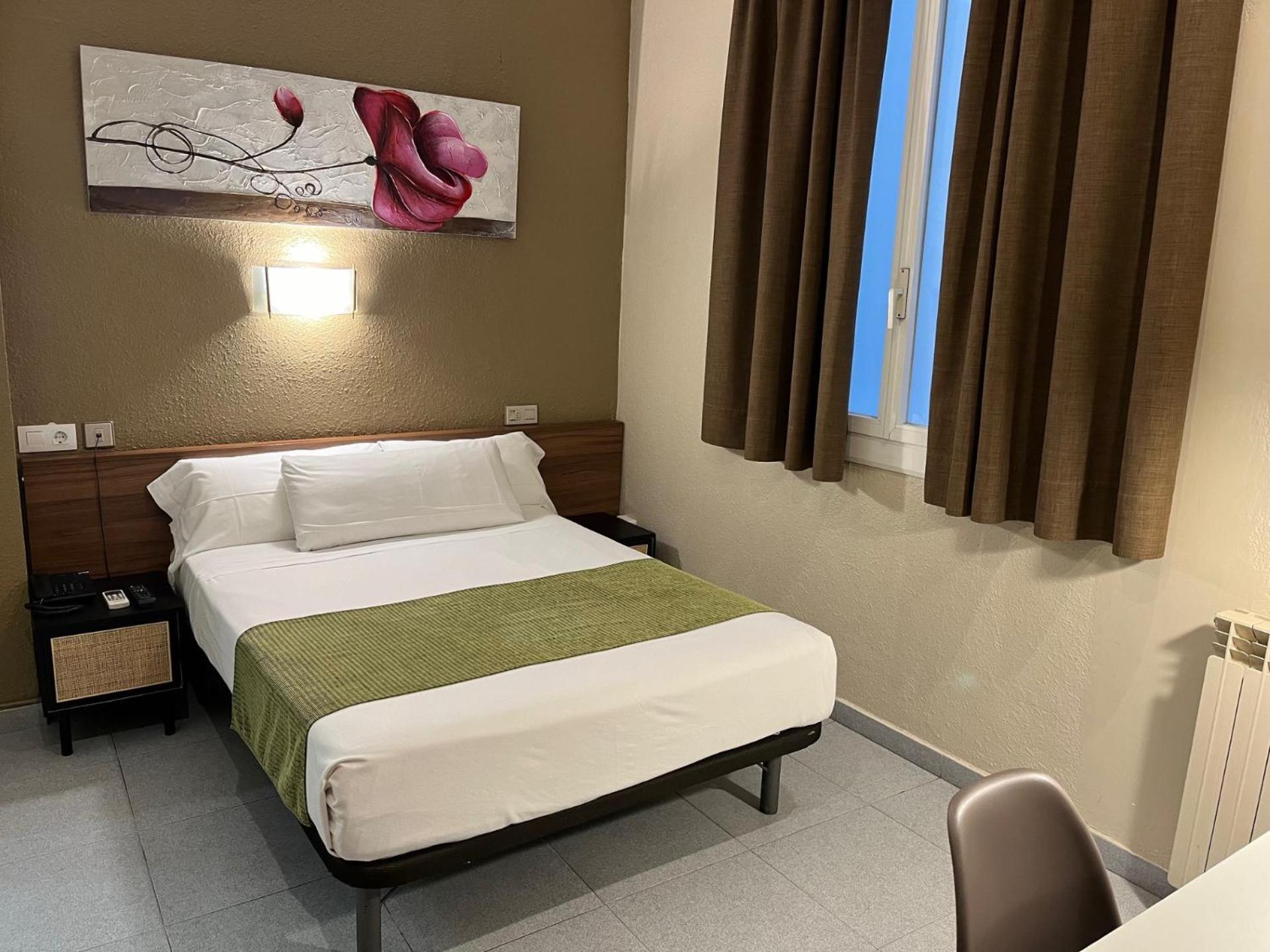 Iznajar Guest house Barcelona