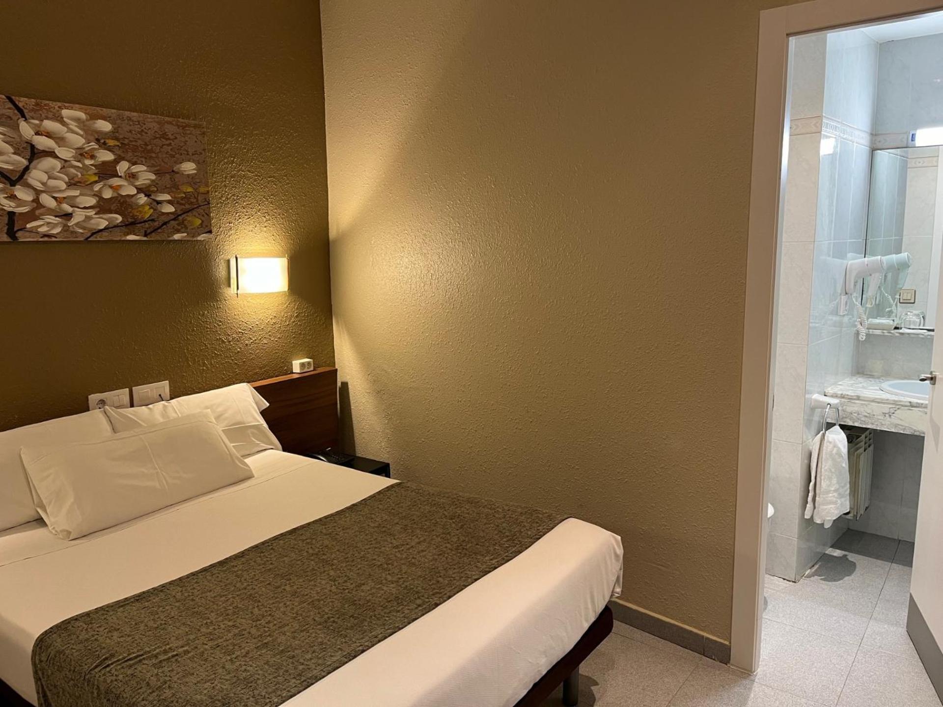 Guest house Iznajar 2*
