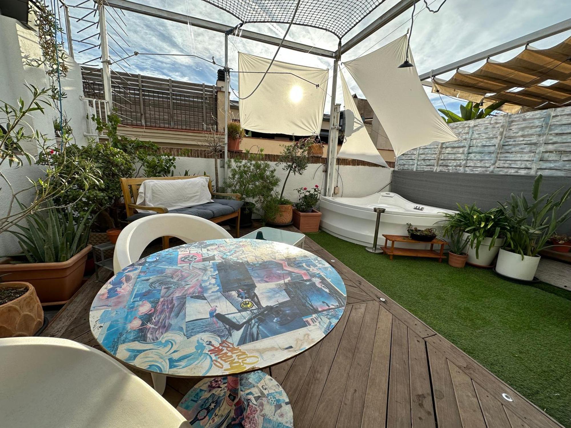Apartamento Amazing Attic With Style, Terasse In The Heart Of The Gothic Quarter! Barcelona