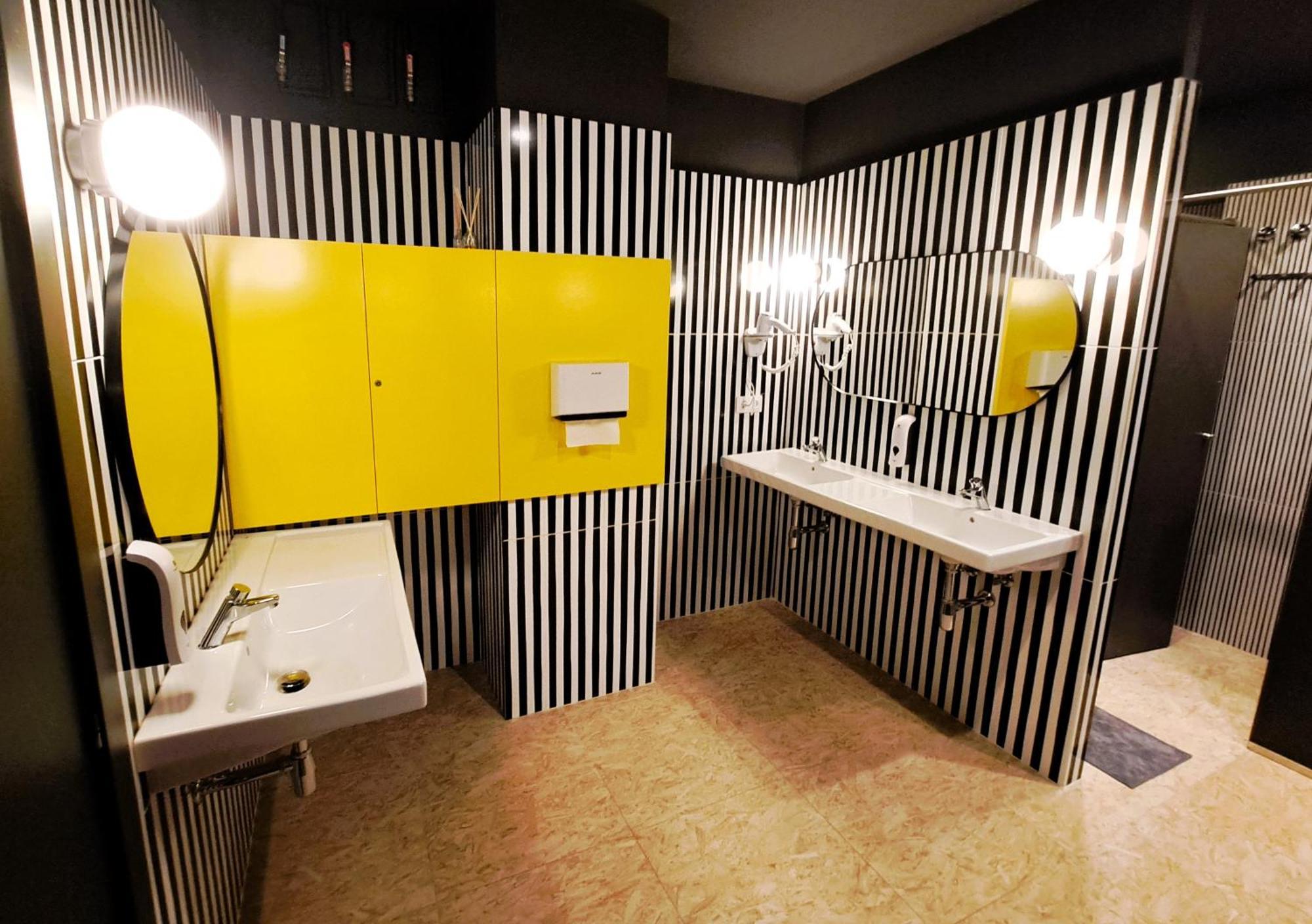 Bed & Bike Auberge de jeunesse *