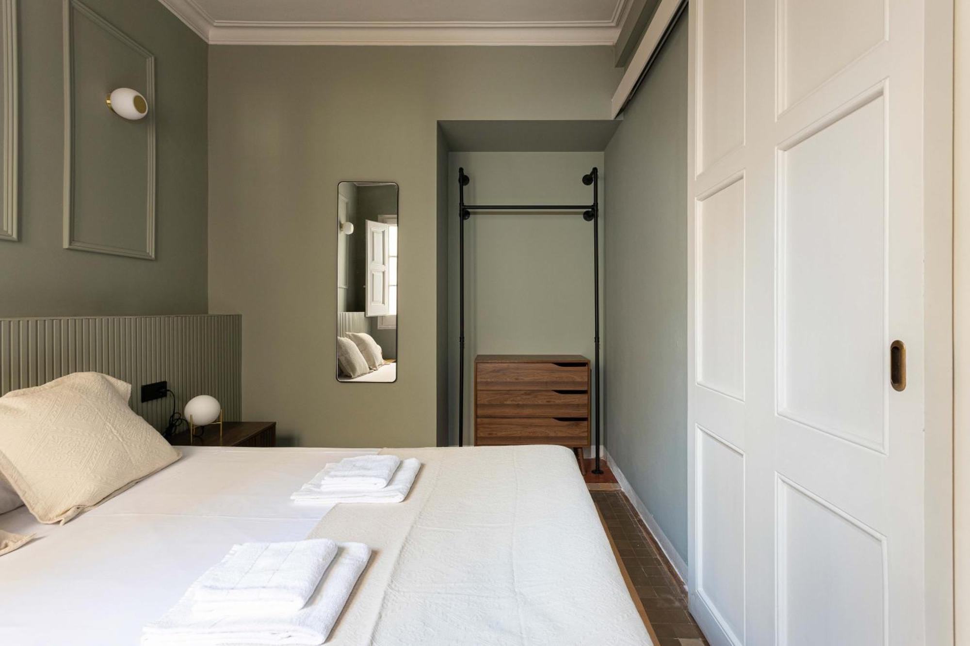 Spacious Stylish 4-bedroom Modernist Appartement Barcelone