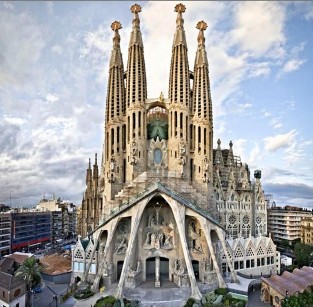 Exclusivo Junto Sagrada Familia Appartement