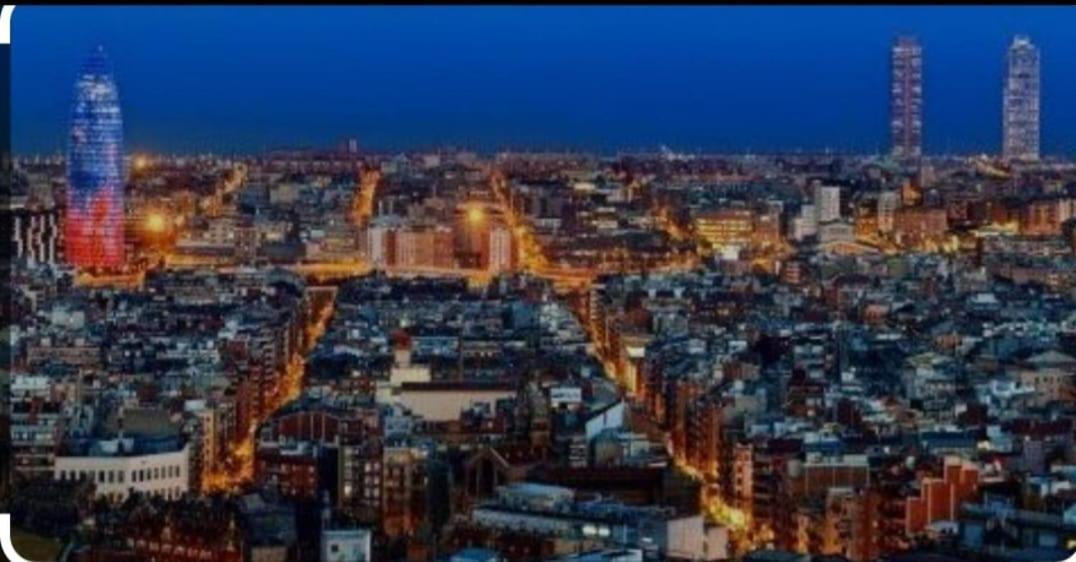 Exclusivo Junto Sagrada Familia Barcelone