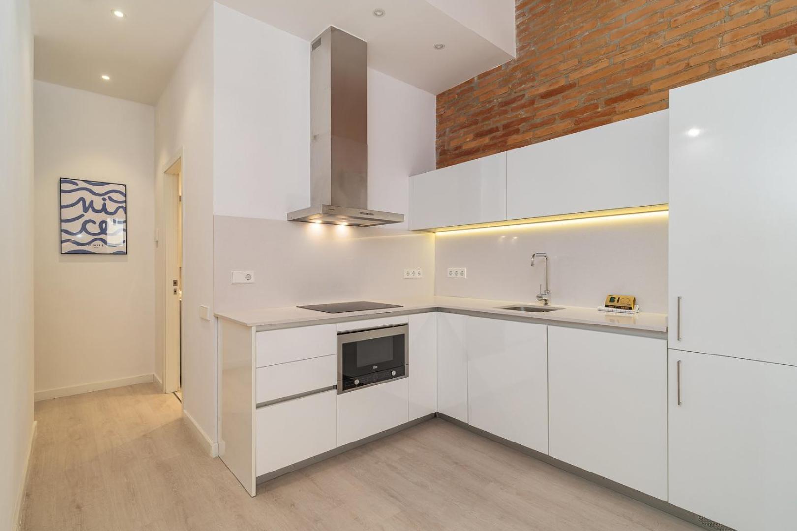 Guestready - Lovely In The Heart Of *