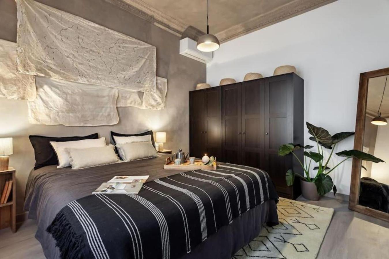 - 2 Bedrooms And Balcony In Sant Antoni Appartement Barcelone