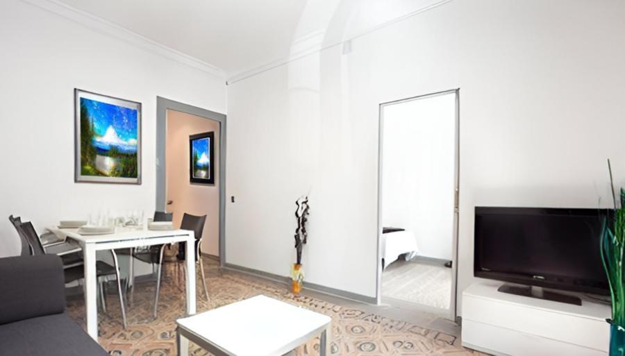 Apartment Central For 5 People *