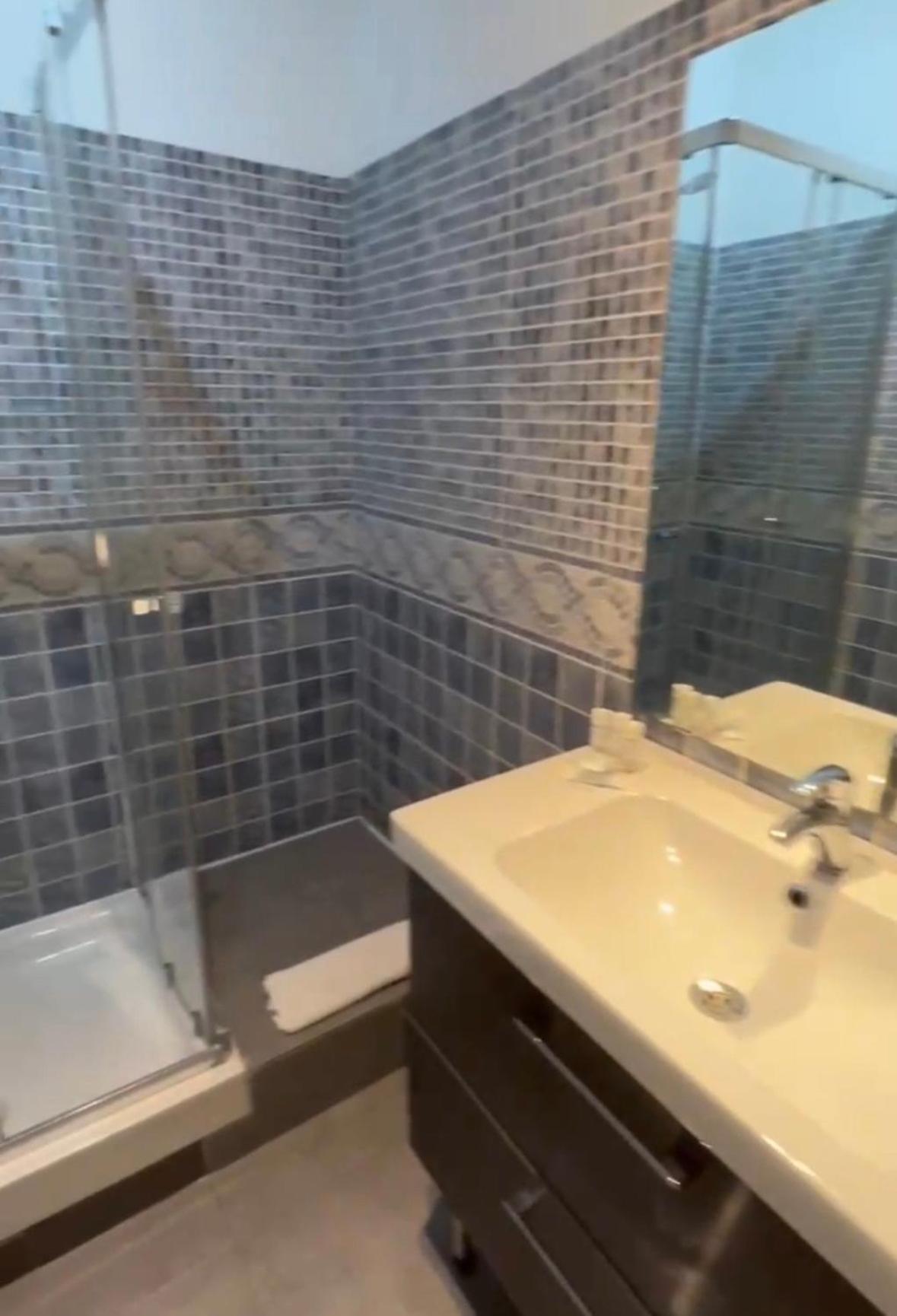 Apartment Central For 5 People Barcelona