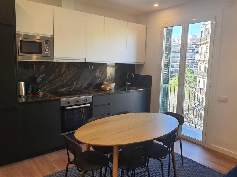 Apartment Autentic Monumental Barcelona