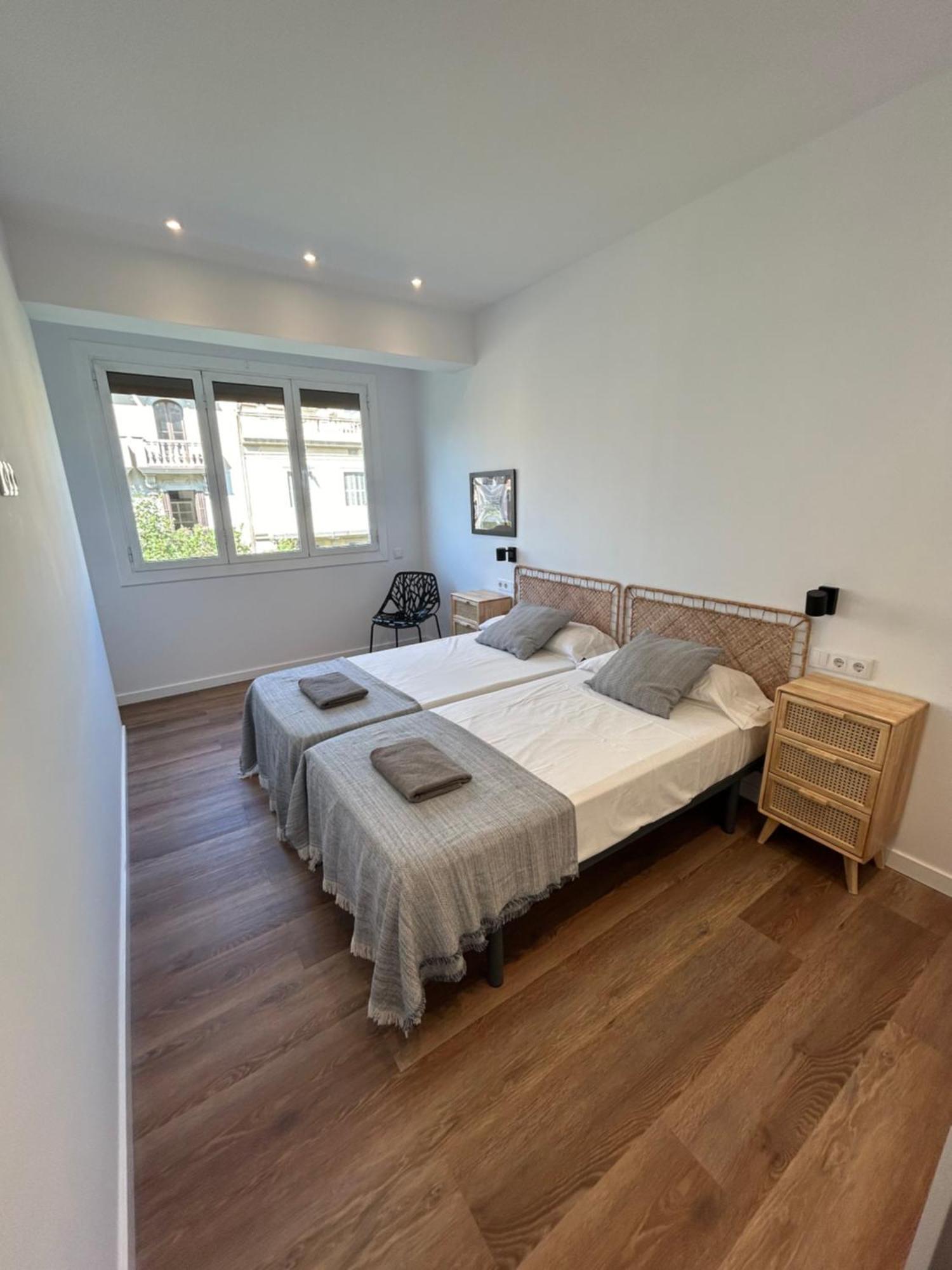 Autentic Monumental Apartment Barcelona