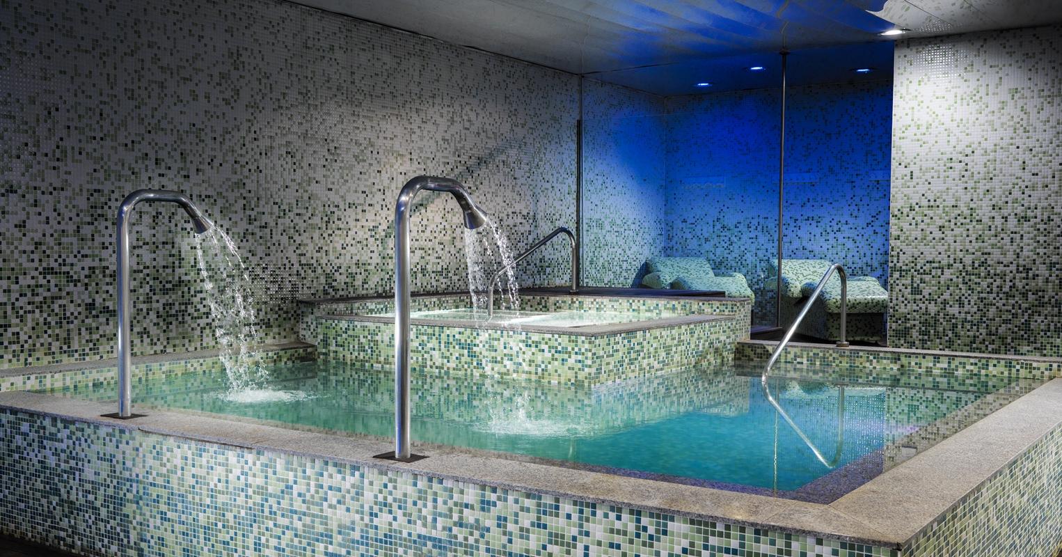 H10 Marina Hotel 4*