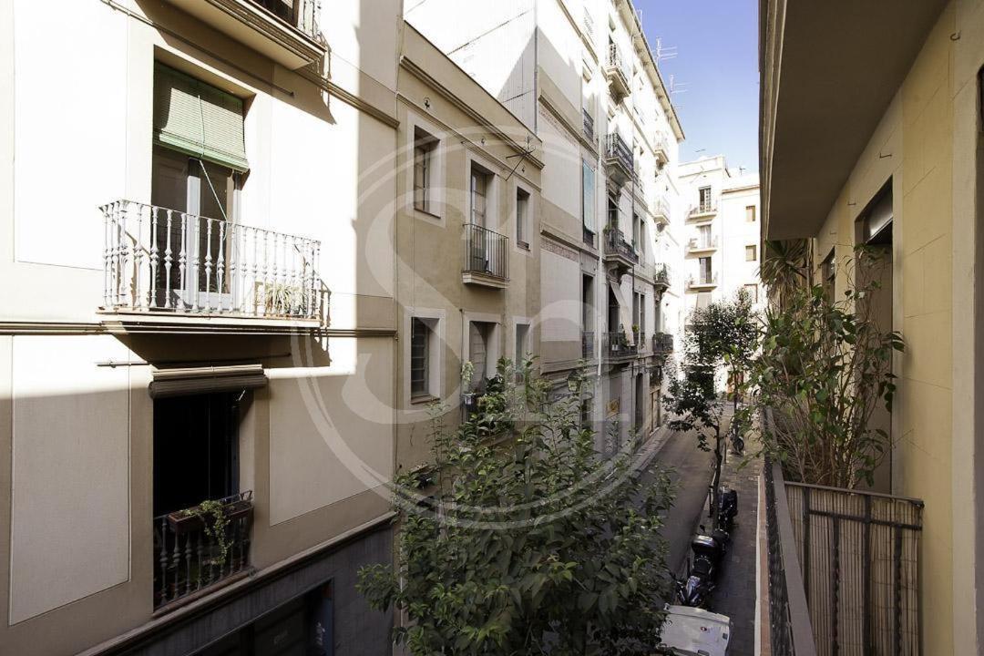 Practico En Gracia * Barcelona