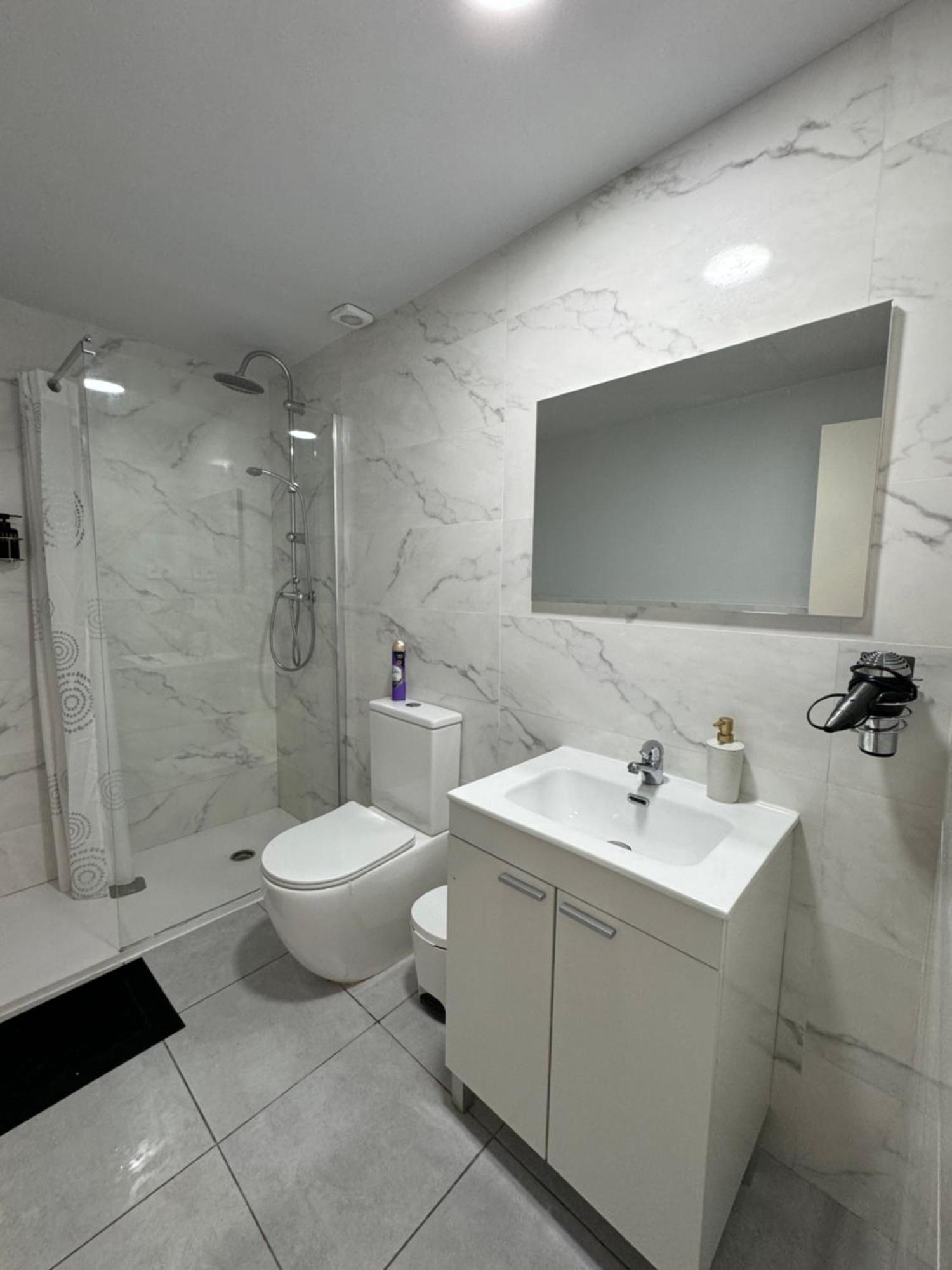 Apartamento Habitacion Para Tu Estadia Corta En Bcn *