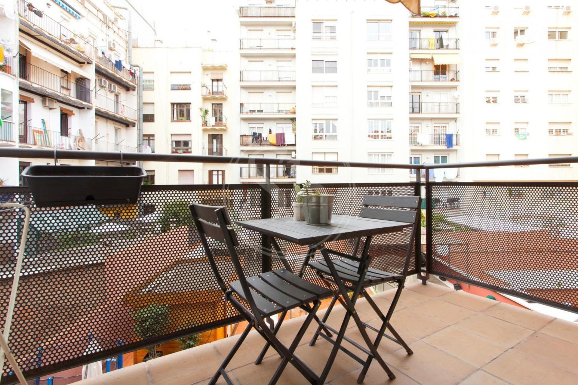 Apartment In Monumental Barcelona