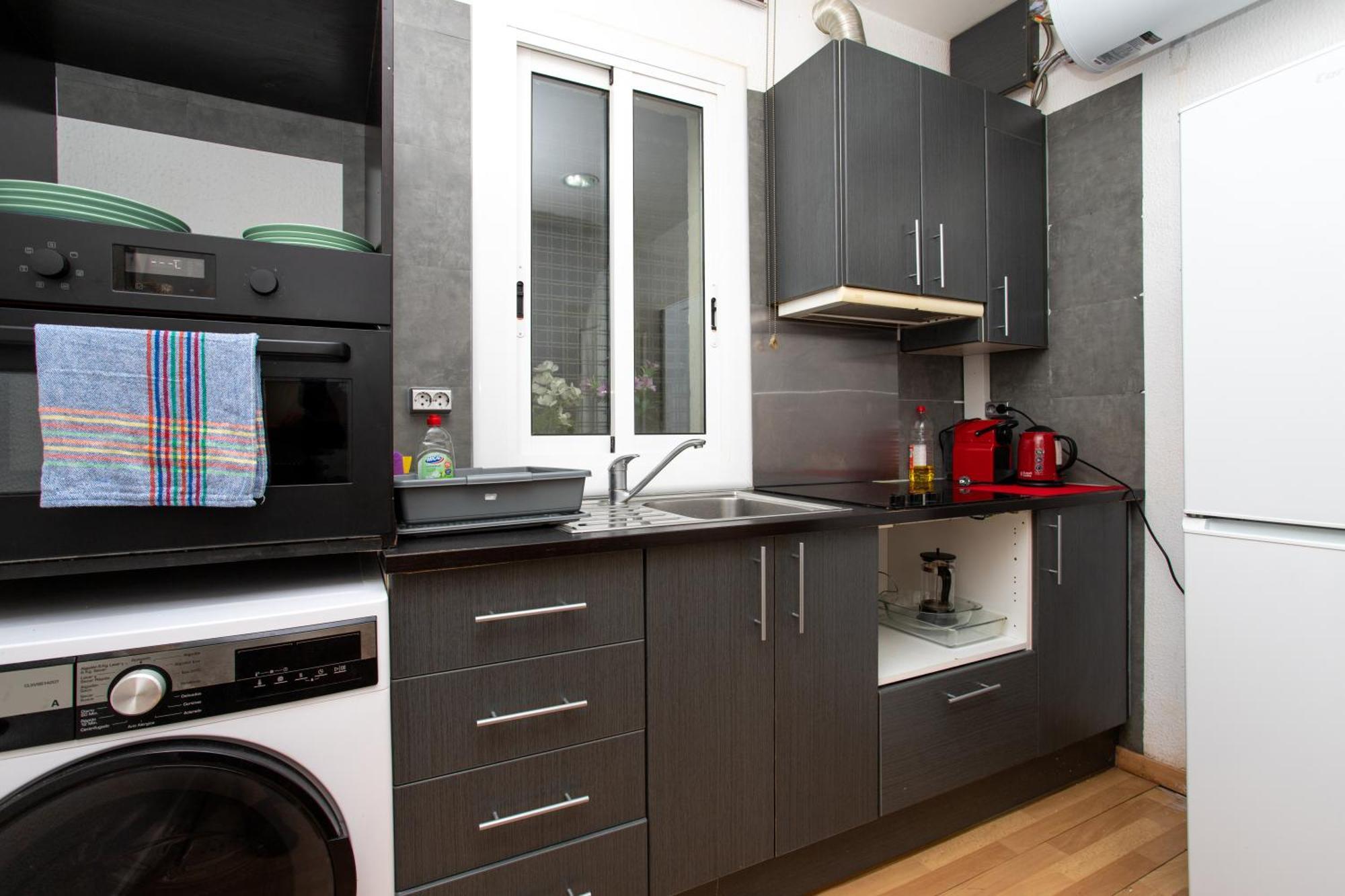 Apartment Cozy Exiample Getaway With Patio