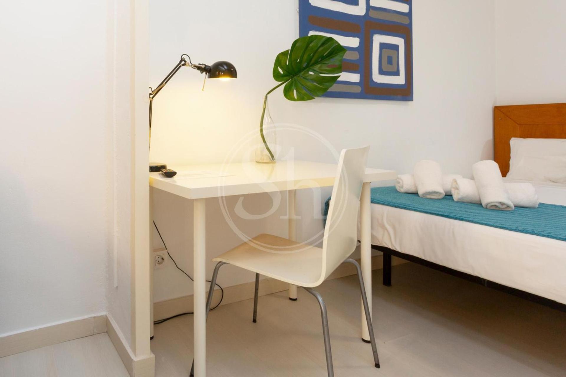 Estudio En Barrio De Gracia E4 Appartement